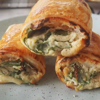 Spinach Turnover